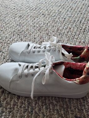 Fashion Sneakers Size 10